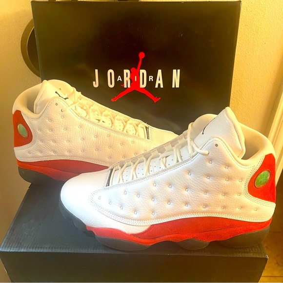 🔥🔥AIR JORDAN 13 cherry🔥🔥 - Picture 3 of 5